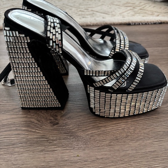 AZALEA WANG
Katherine Ankle Strap
Platform Sandal - Picture 5 of 11